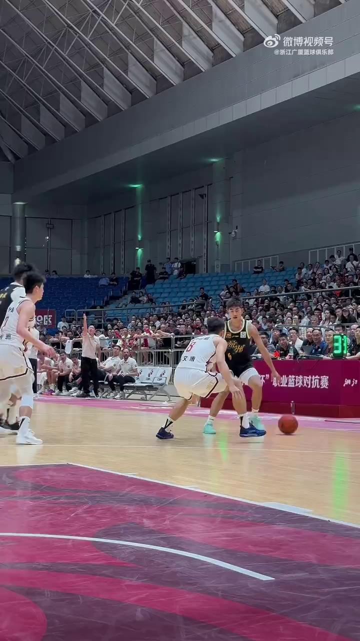 Yabo Sports-关于冲刺阶段突围战来临；广厦男篮围绕CBA常规赛手感冰凉；引发热议；更衣室氛围转暖的信息-Yabo Sports